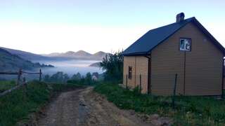 Загородные дома Cottage Panorama Karpat Волосянка-0